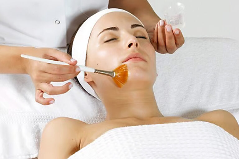 Peeling Químico: Renovação da Pele com Resultados Visíveis